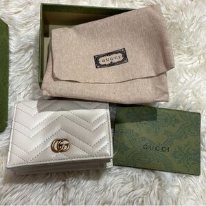 Gucci White Chevron Quilted GG Marmont Wallet with Gold Hardware